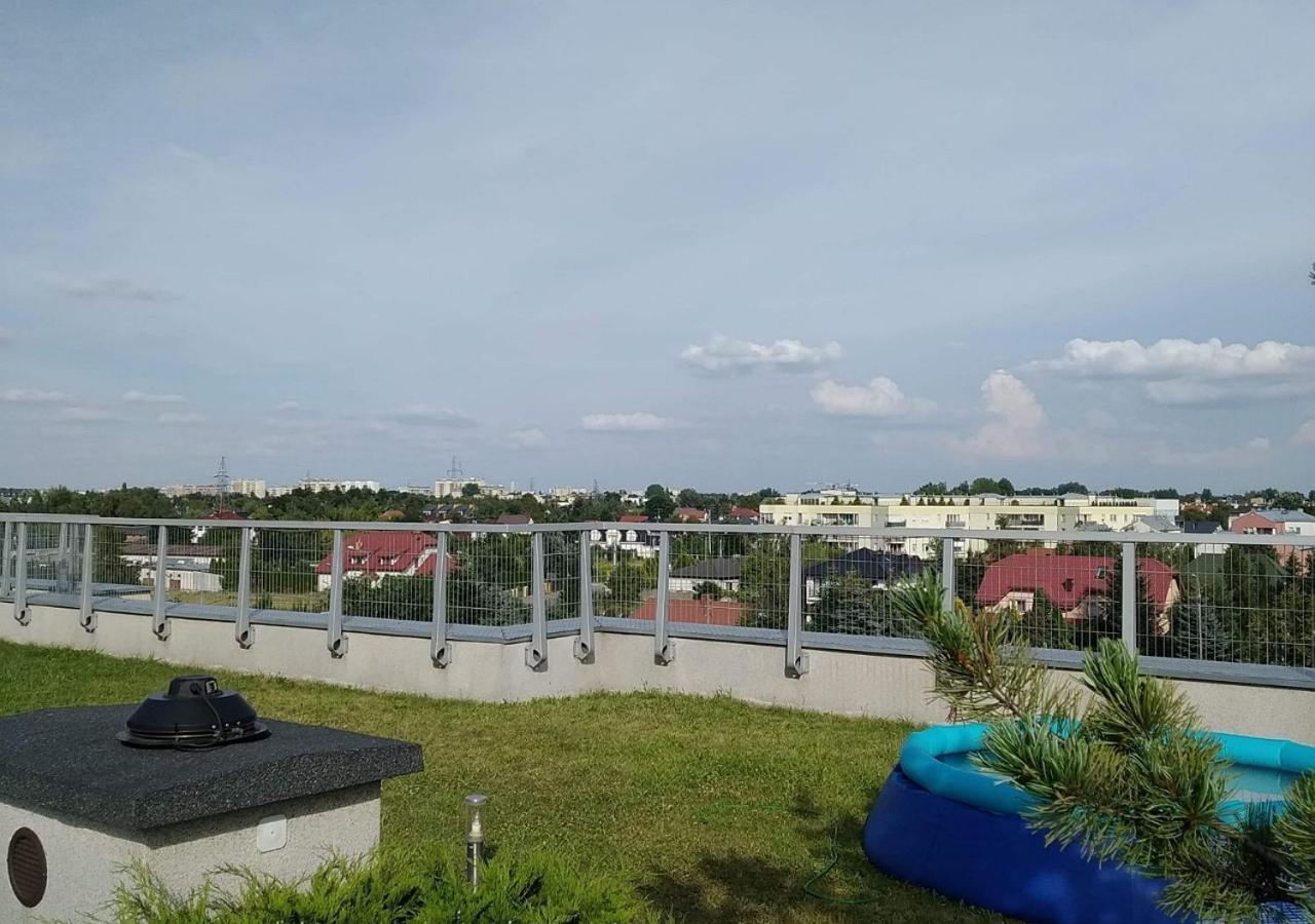 פרוז'קוב Sunny Penthouse With Roof Gardens Overlooking The Warsaw Palace Of Culture מראה חיצוני תמונה