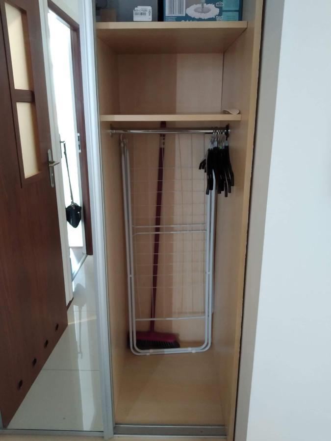 פרוז'קוב Sunny Penthouse With Roof Gardens Overlooking The Warsaw Palace Of Culture מראה חיצוני תמונה